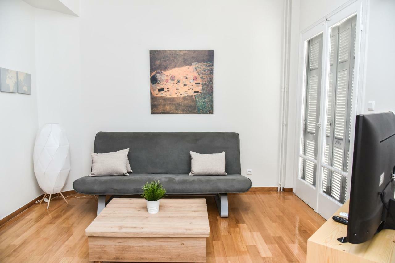 Warm Apartment At Exarchia 1 Bed 2 Pers Athen Eksteriør billede