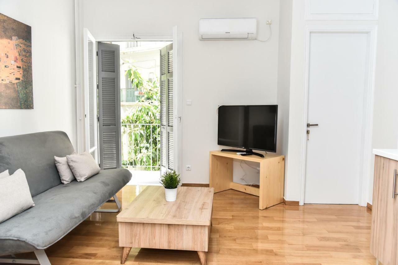 Warm Apartment At Exarchia 1 Bed 2 Pers Athen Eksteriør billede